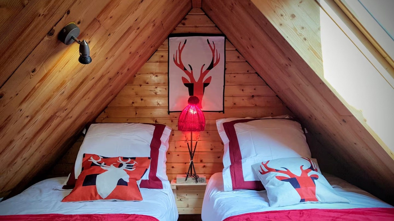 Photo of Bedroom in Le Bourg-d'Oisans