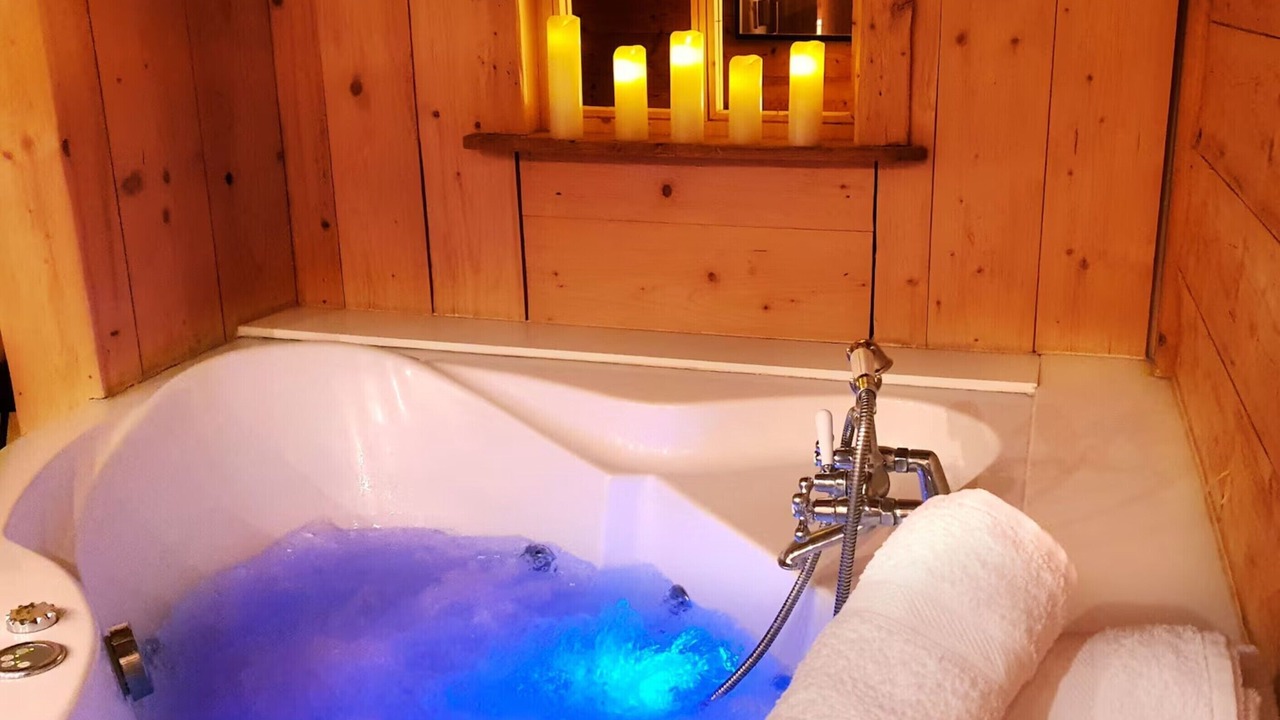 Photo of Bathroom in Le Bourg-d'Oisans