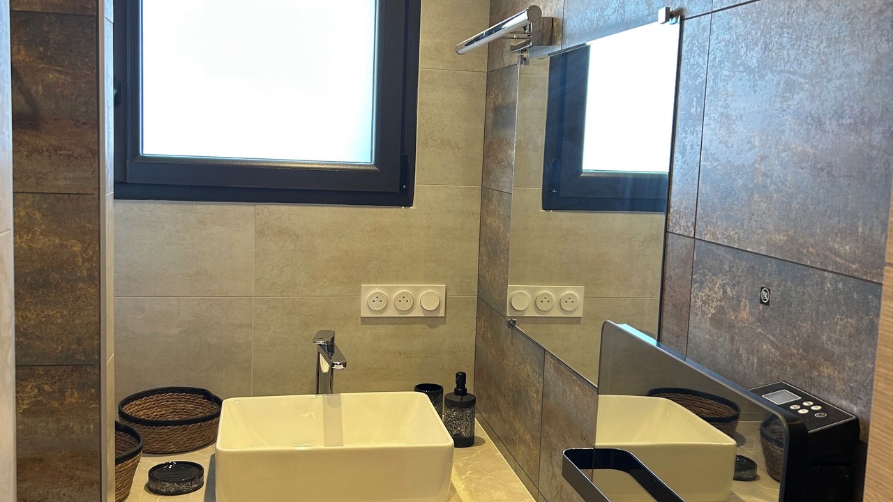 Photo of Bathroom in Saint-Jorioz