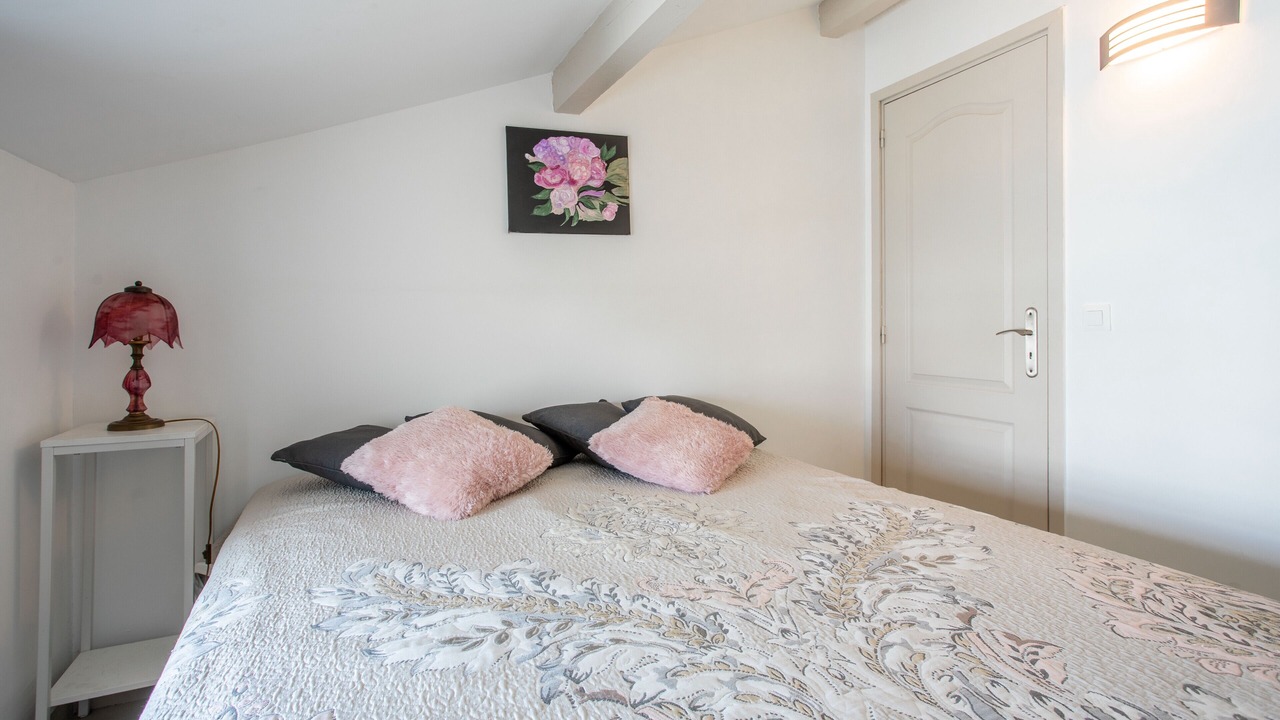 Photo of Bedroom in Frejus Plage