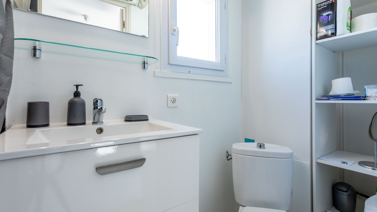 Photo of Bathroom in Frejus Plage