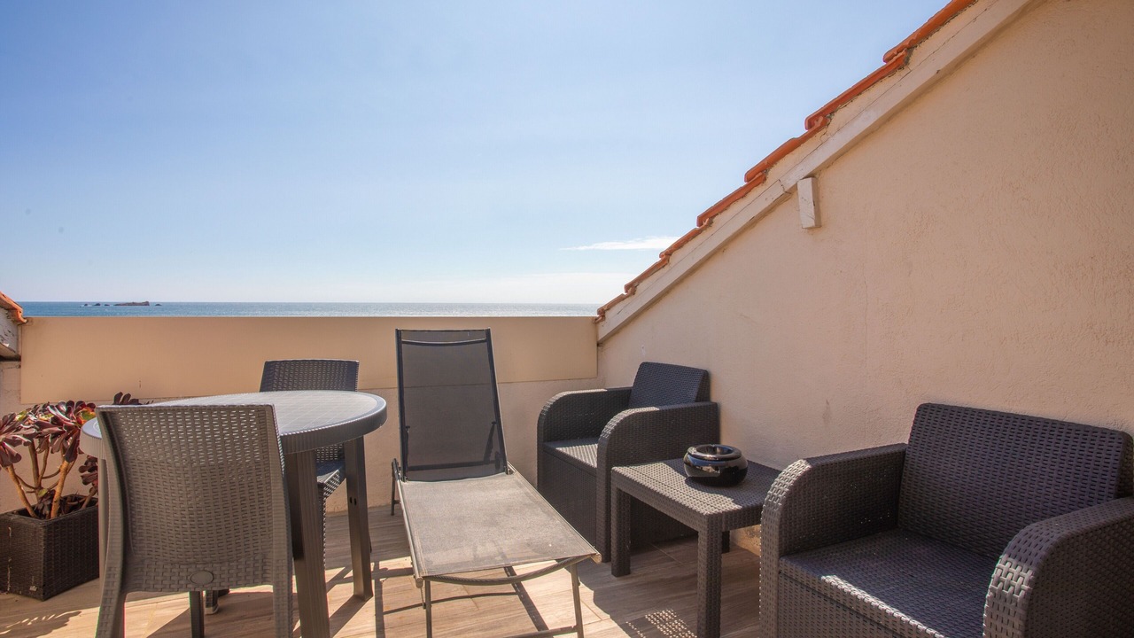 Photo of Outdoor in Frejus Plage
