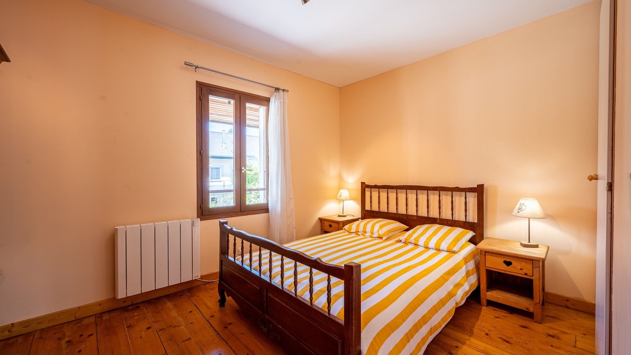 Photo of Bedroom in Albens