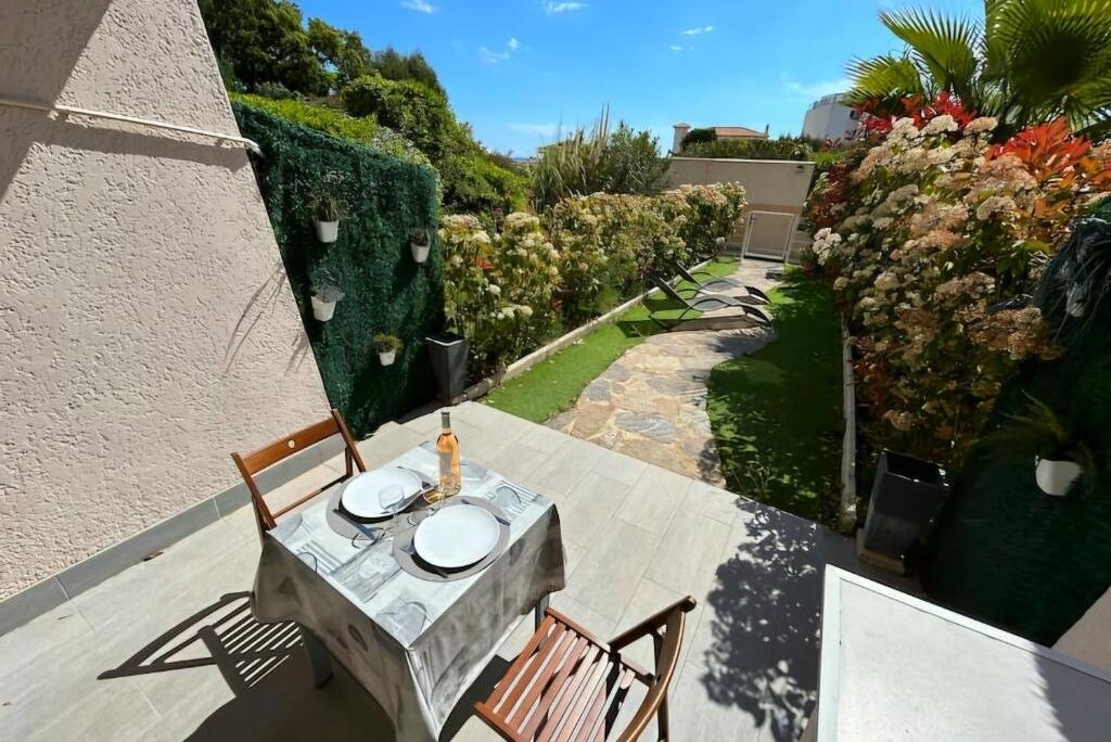 Photo of Outdoor in Le Lavandou