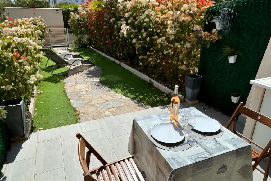 Photo of Outdoor in Le Lavandou
