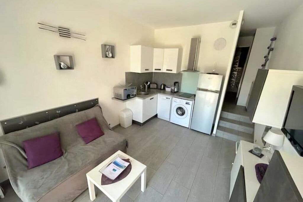 Photo of Livingroom in Le Lavandou