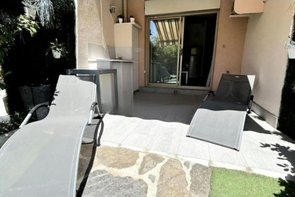 Photo of Patio Balcony in Le Lavandou
