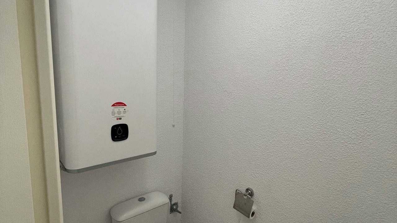 Photo of Bathroom in Peone