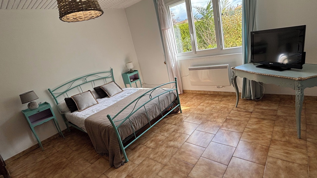 Photo of Bedroom in Valreas