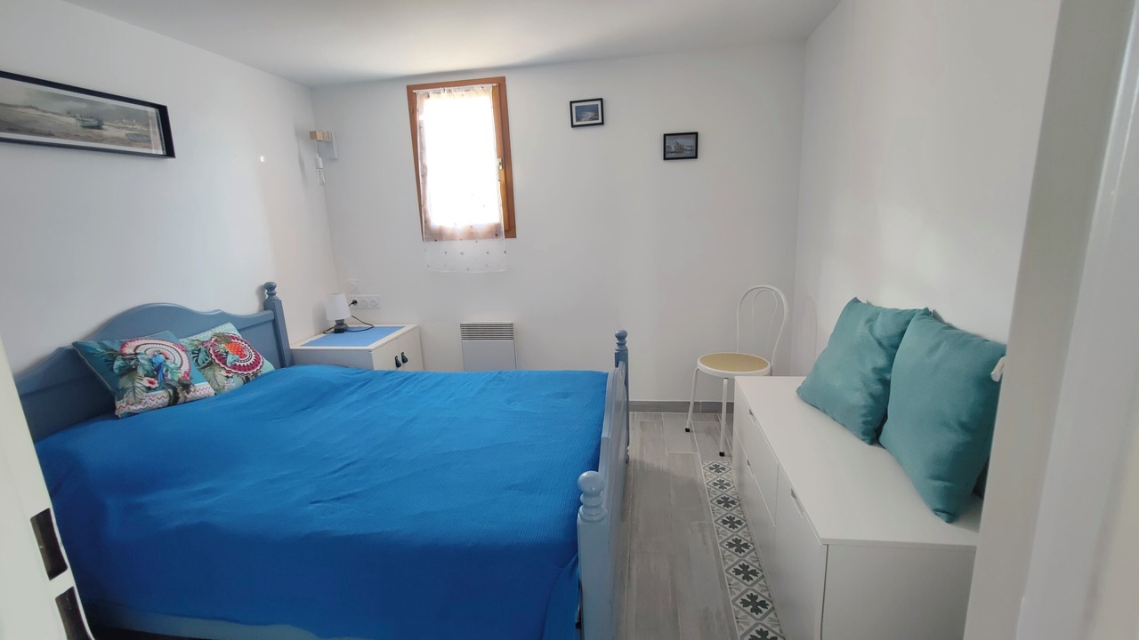 Photo of Bedroom in Saint-Laurent-d'Aigouze