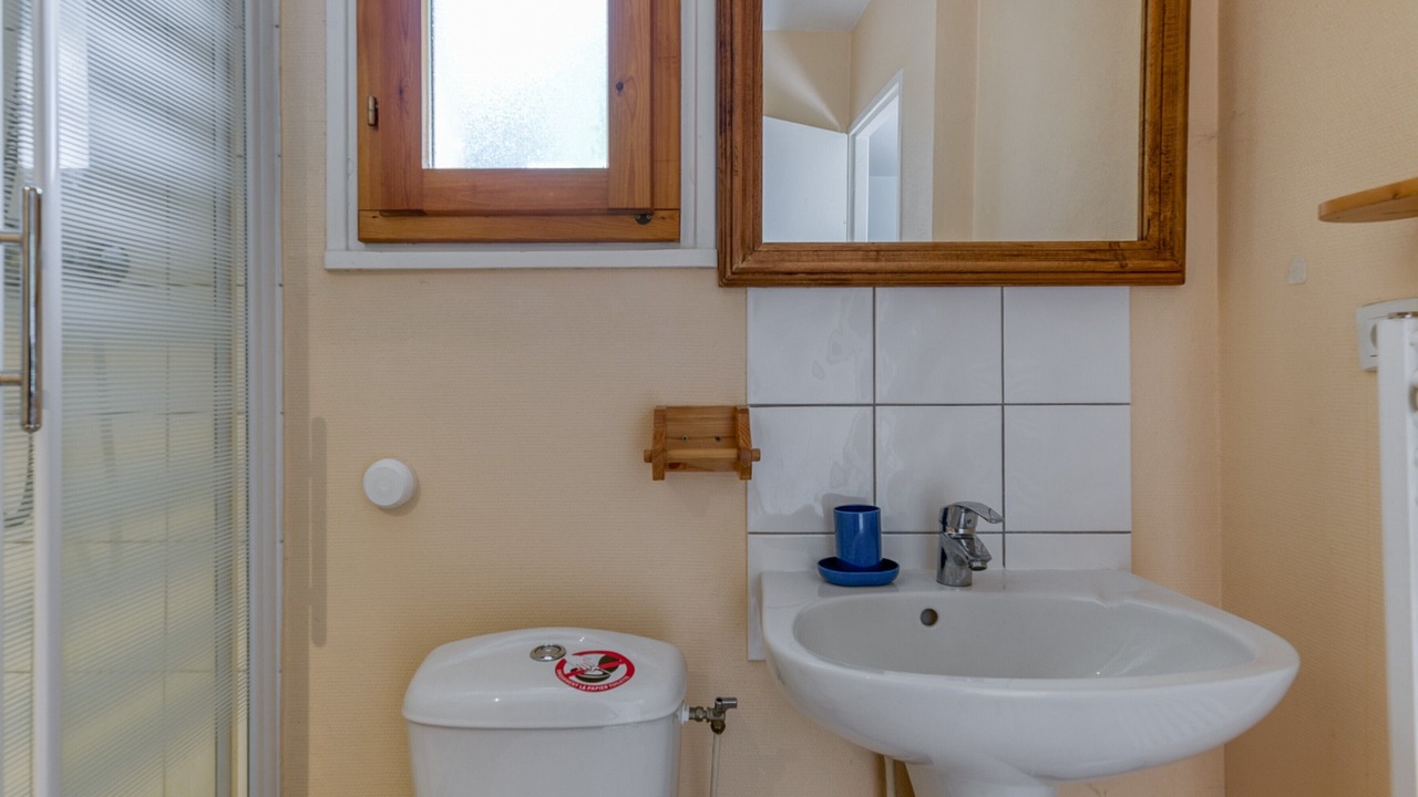 Photo of Bathroom in Le Bourg-d'Oisans
