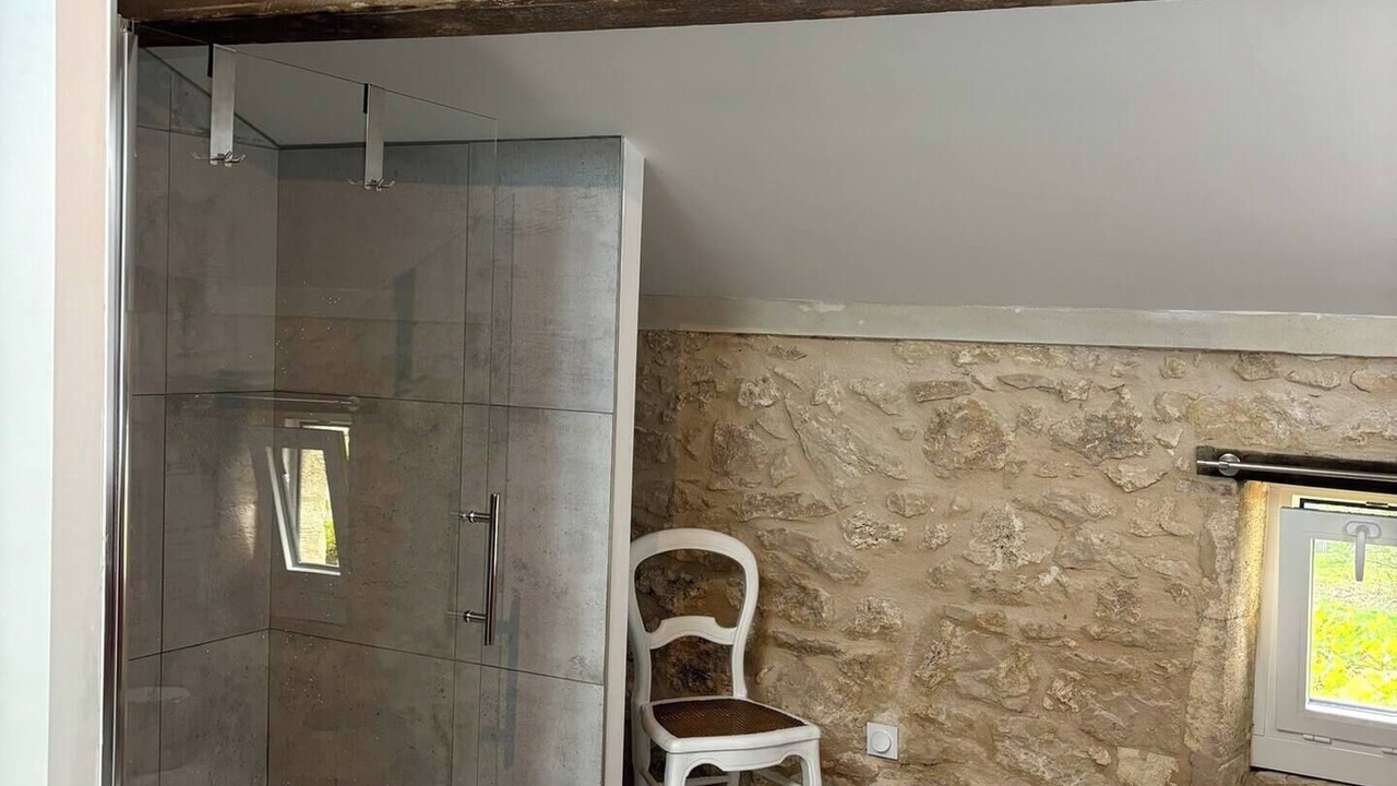 Photo of Bathroom in Saint-Christoly-Medoc
