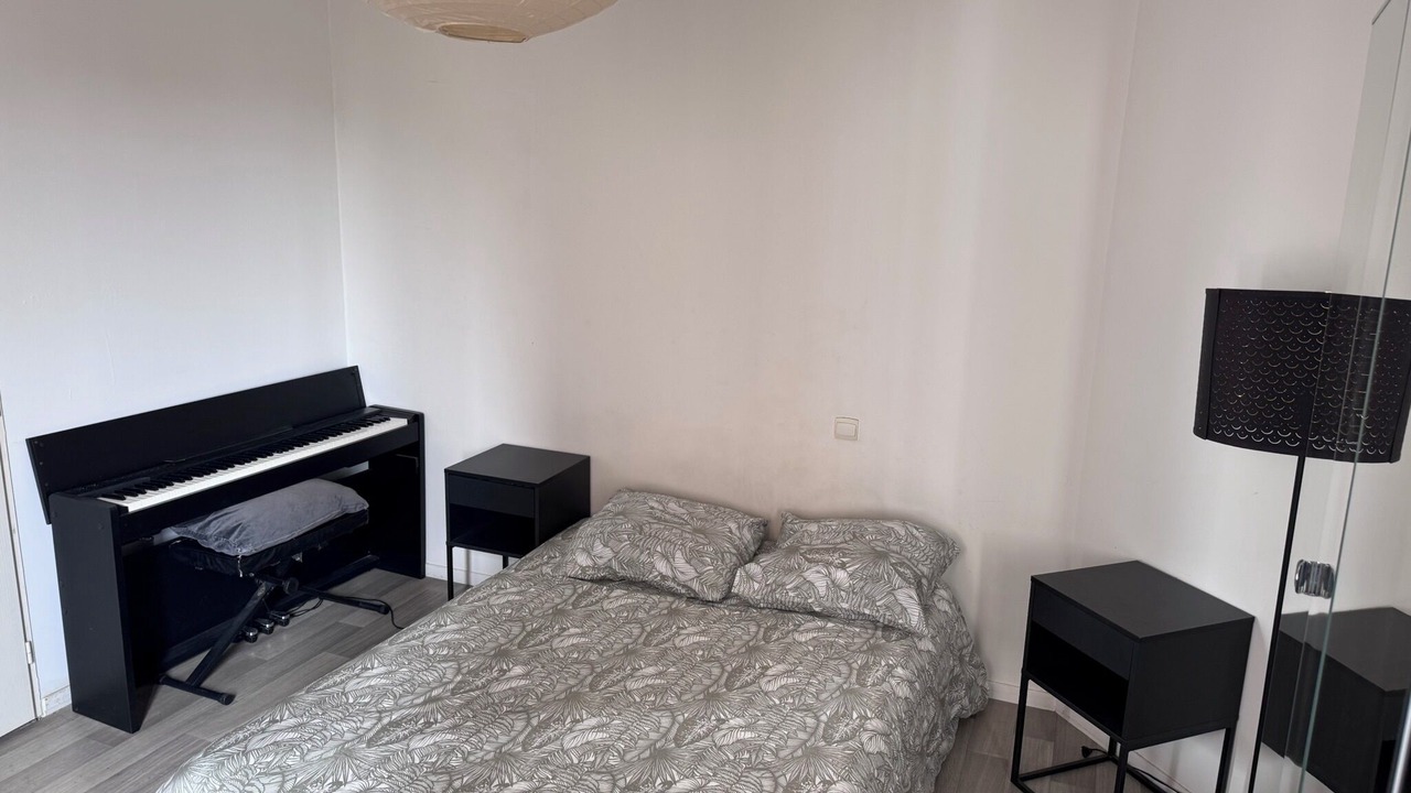 Photo of Bedroom in Gares