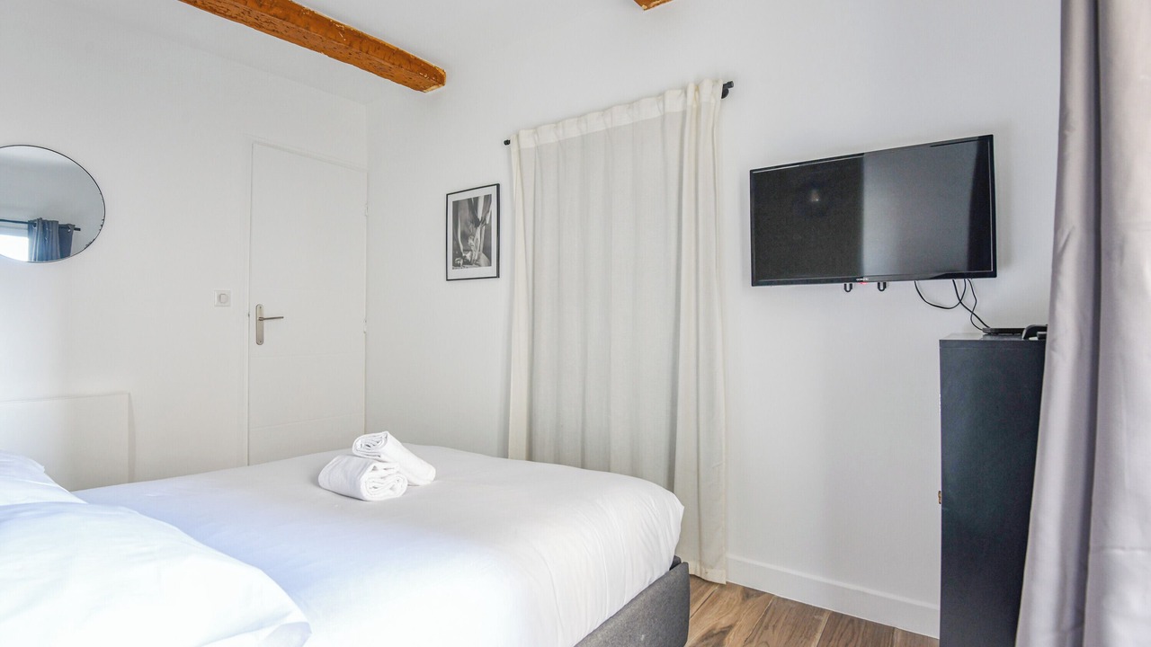 Photo of Bedroom in Opera