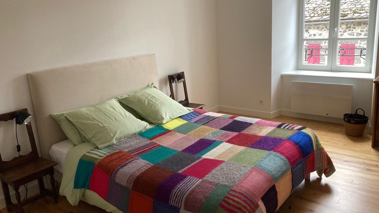 Photo of Bedroom in Oradour