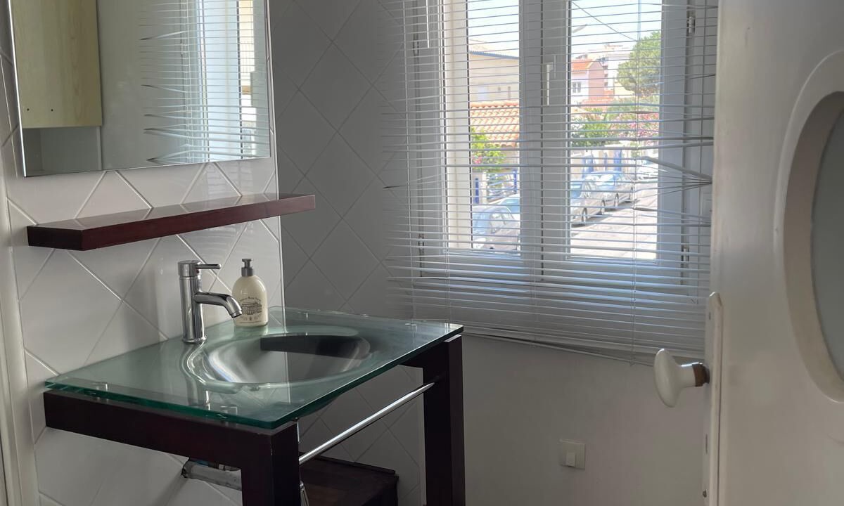 Photo of Bathroom in Le Port