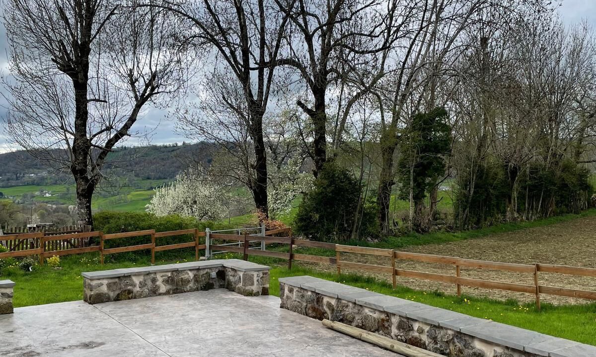 Photo of Patio Balcony in Raulhac