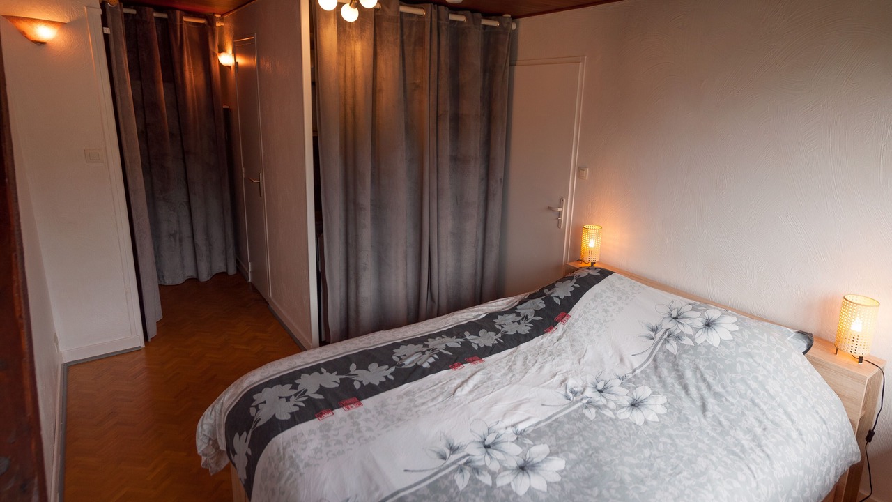 Photo of Bedroom in Vaulnaveys-le-Haut