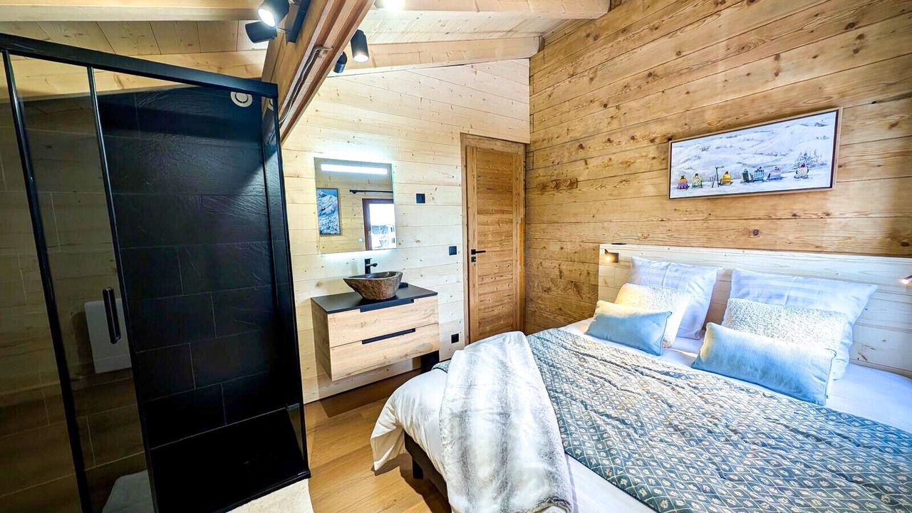 Photo of Bedroom in Mont-de-Lans