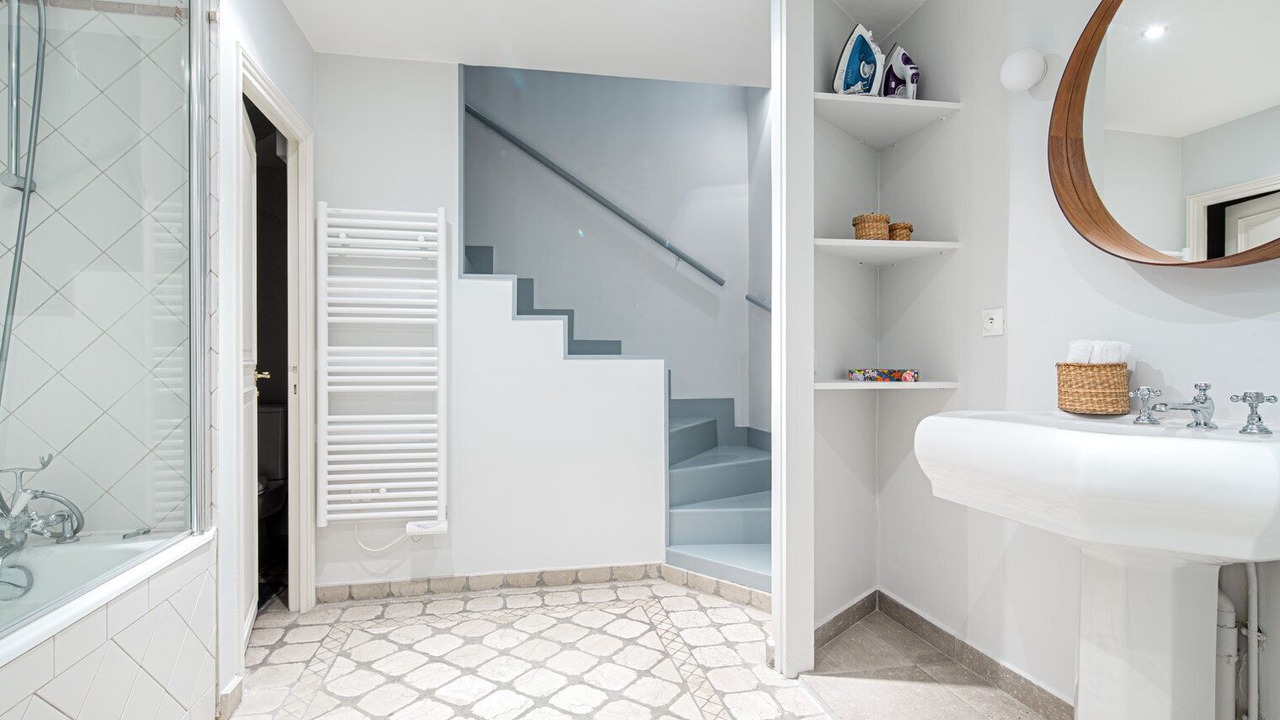 Photo of Bathroom in Quartier des Invalides
