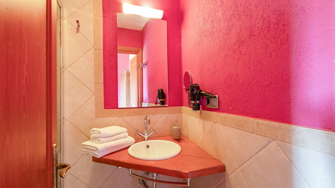 Photo of Bathroom in Gironella