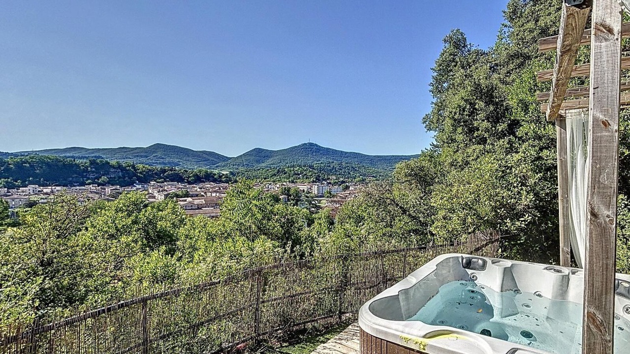 Photo of Outdoor in Bedarieux