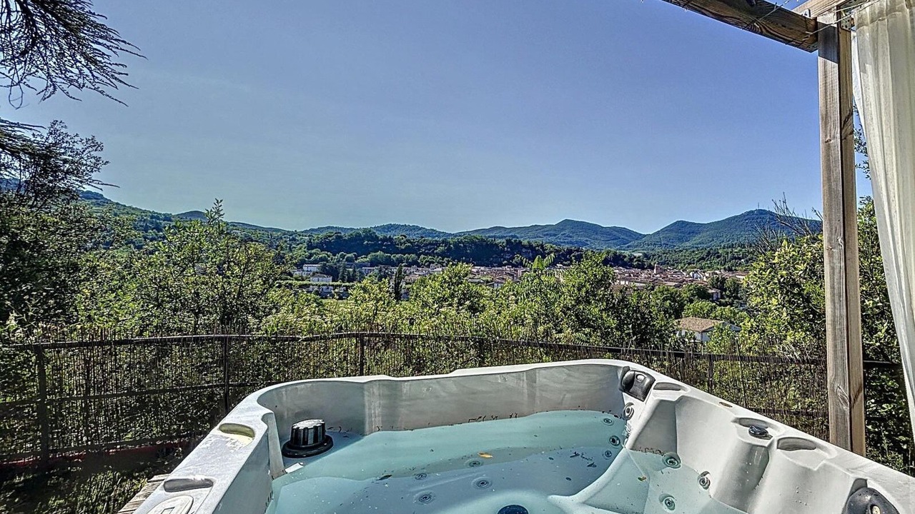 Photo of Outdoor in Bedarieux
