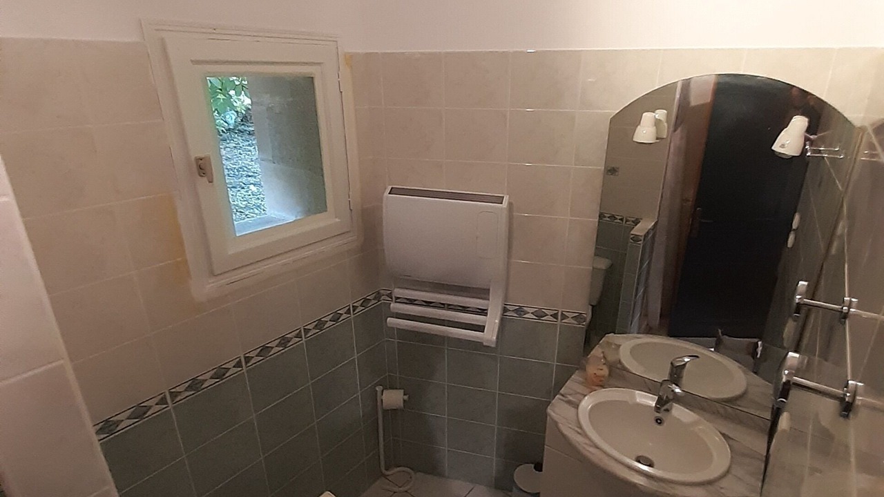 Photo of Bathroom in Capdenac