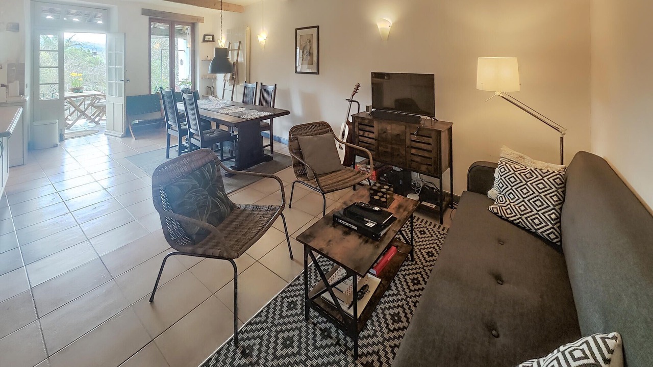 Photo of Bedroom in Herepian