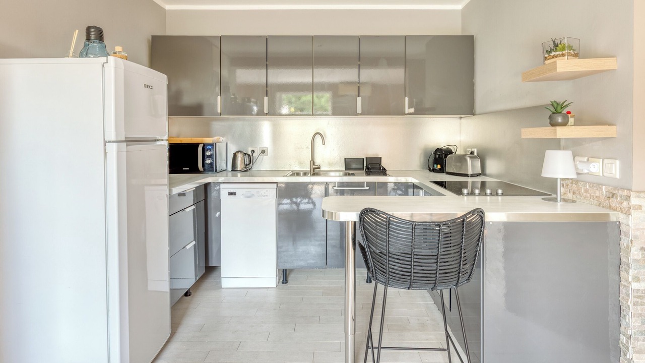 Photo of Kitchen in Le Lavandou