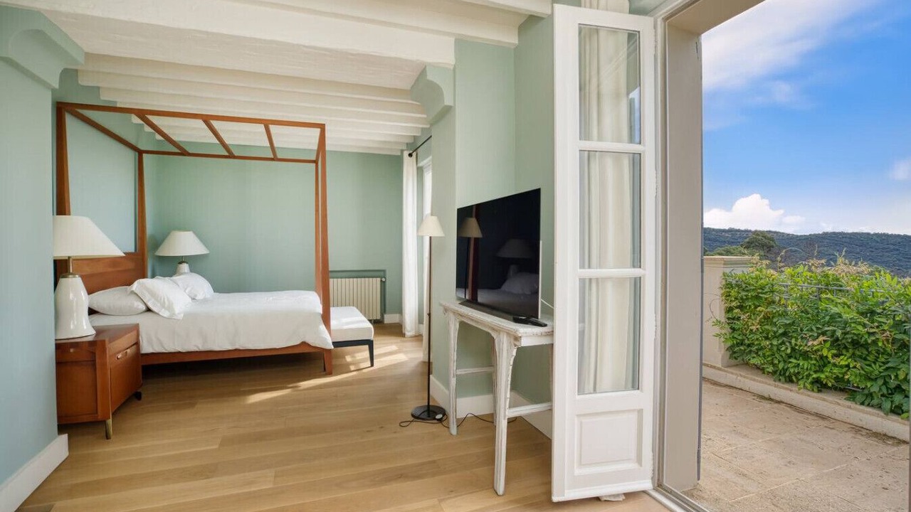 Photo of Bedroom in La Garde-Freinet