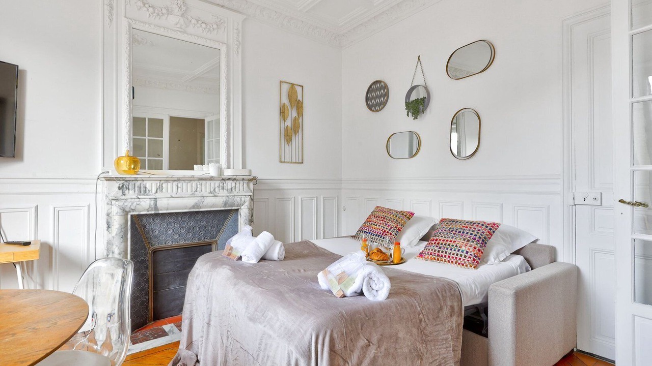 Photo of Bedroom in Quartier du Gros-Caillou