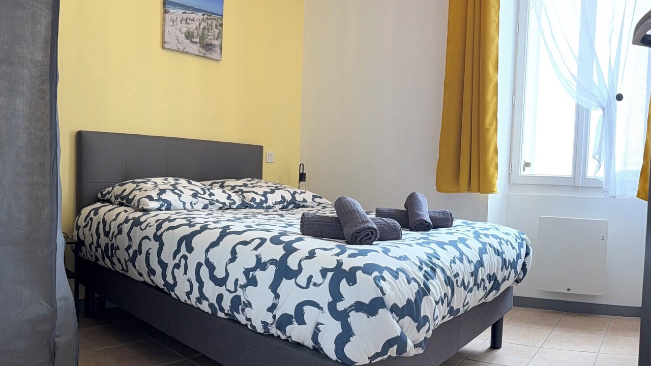 Photo of Bedroom in Valeyrac