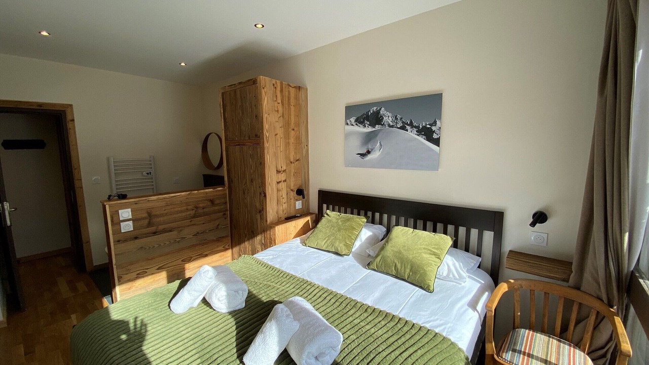 Photo of Bedroom in Les Almes