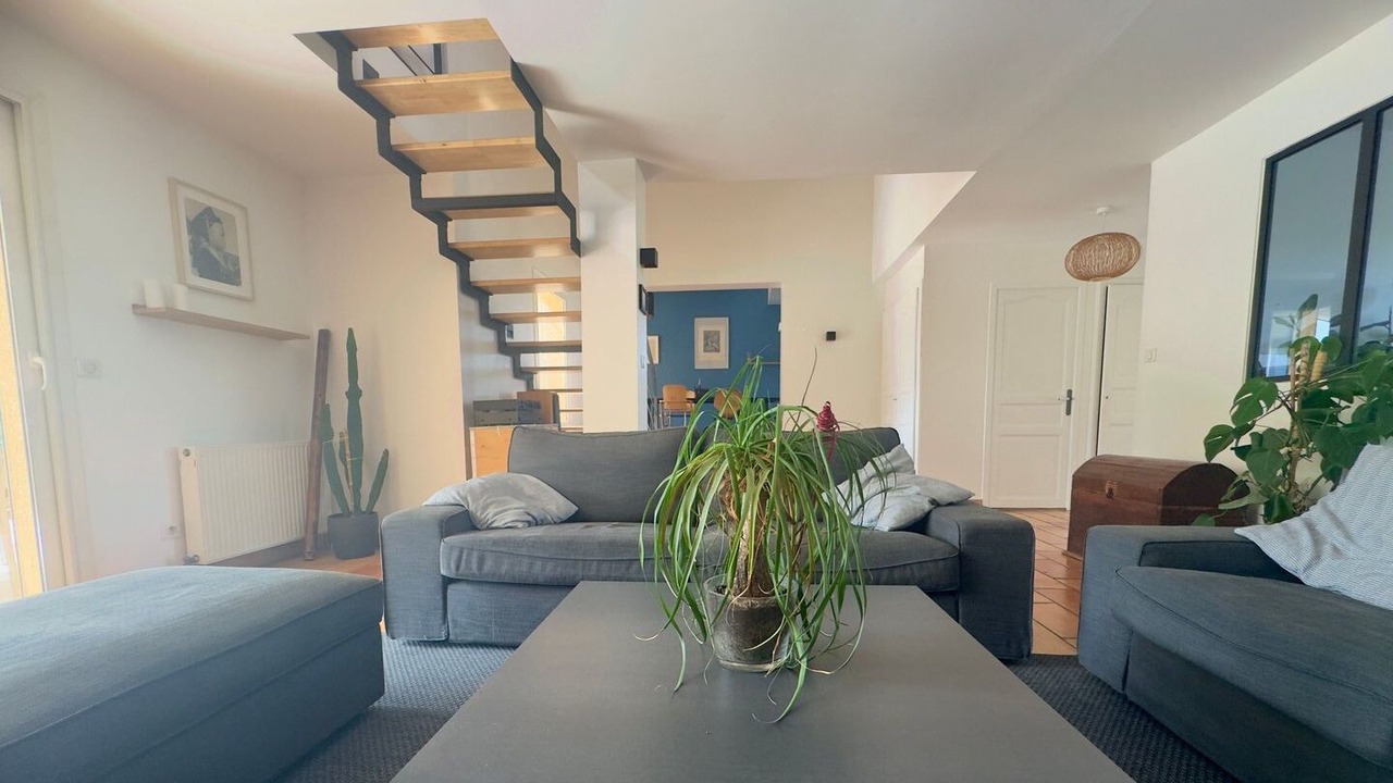 Photo of Livingroom in Teyran