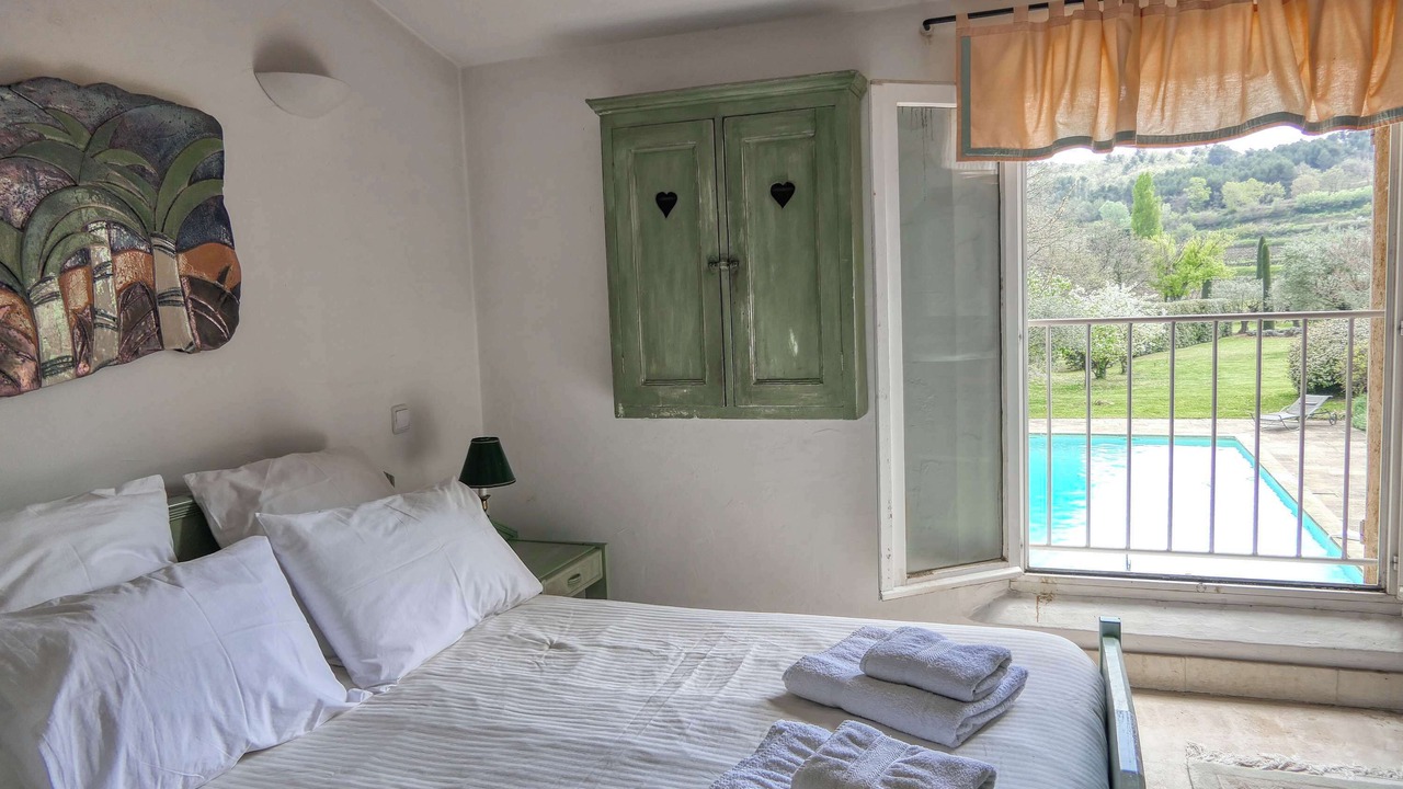 Photo of Bedroom in Goult