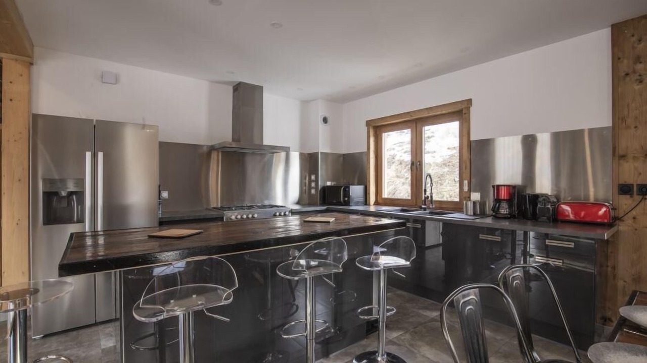 Photo of Kitchen in Praranger