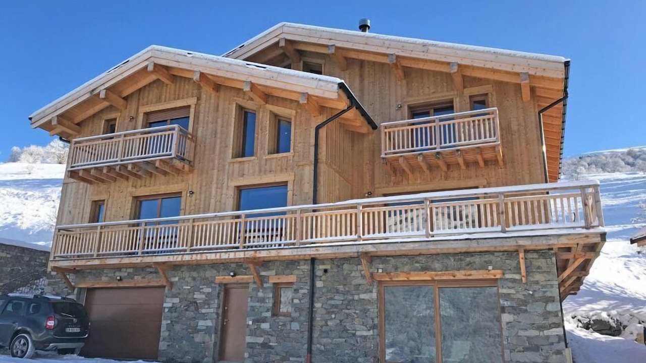 Photo of Outdoor in Praranger