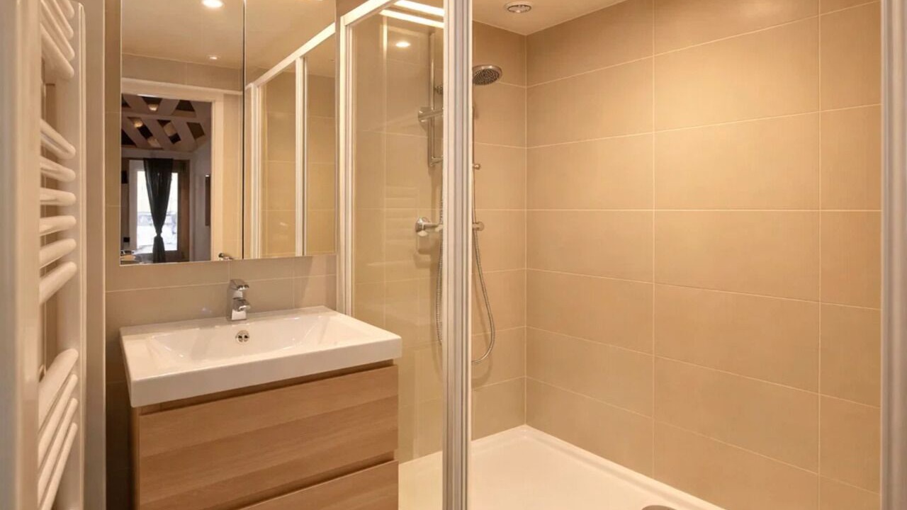 Photo of Bathroom in Sorbonne