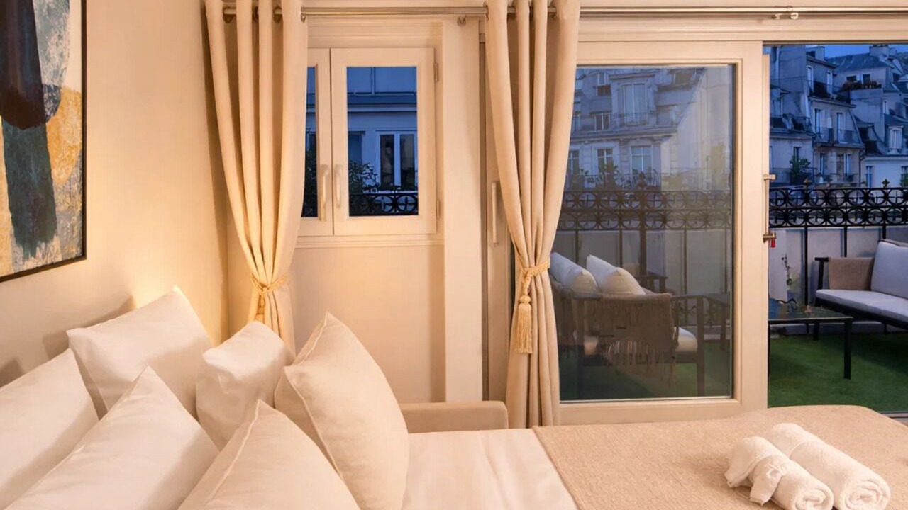 Photo of Bedroom in Sorbonne