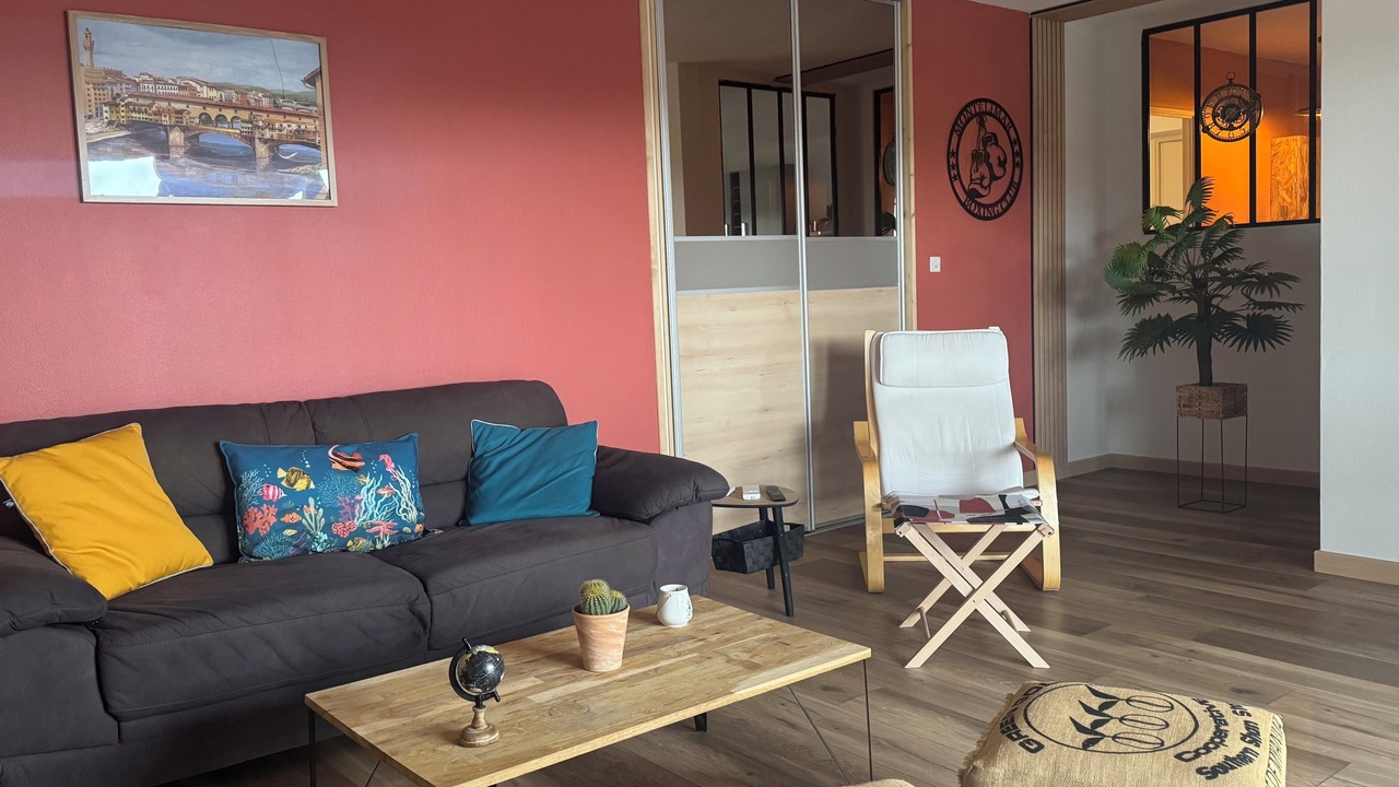Photo of Livingroom in Montelimar