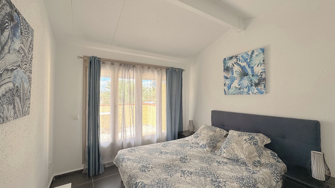 Photo of Bedroom in Les Hauts de Canet