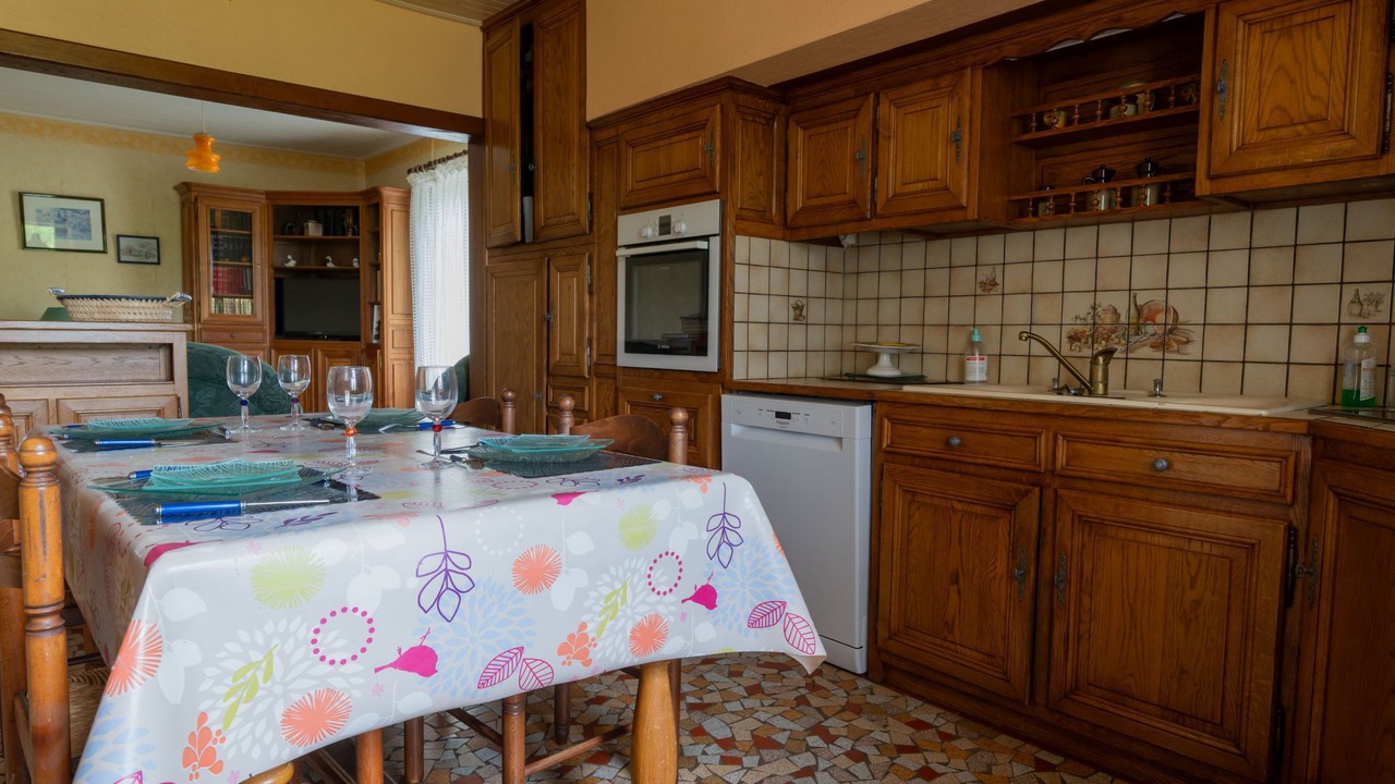 Photo of Bedroom in Siran