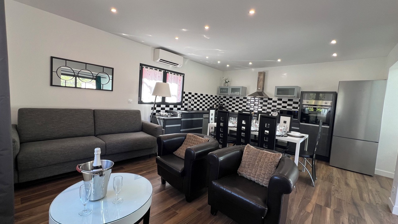 Photo of Livingroom in La Trinite