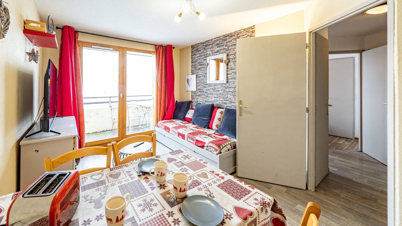 Photo of Others in Montgellafrey