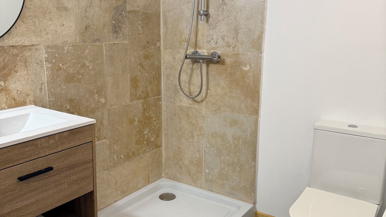 Photo of Bathroom in Castillon-du-Gard