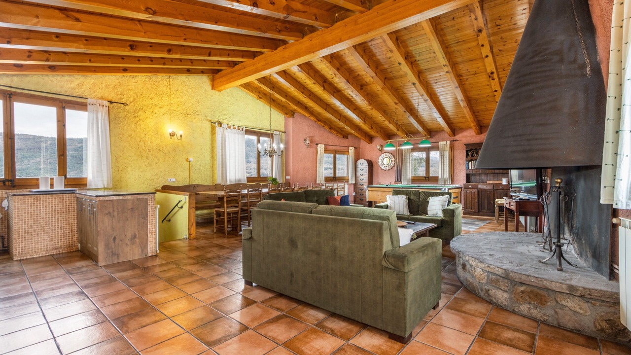 Photo of Livingroom in Montcortes