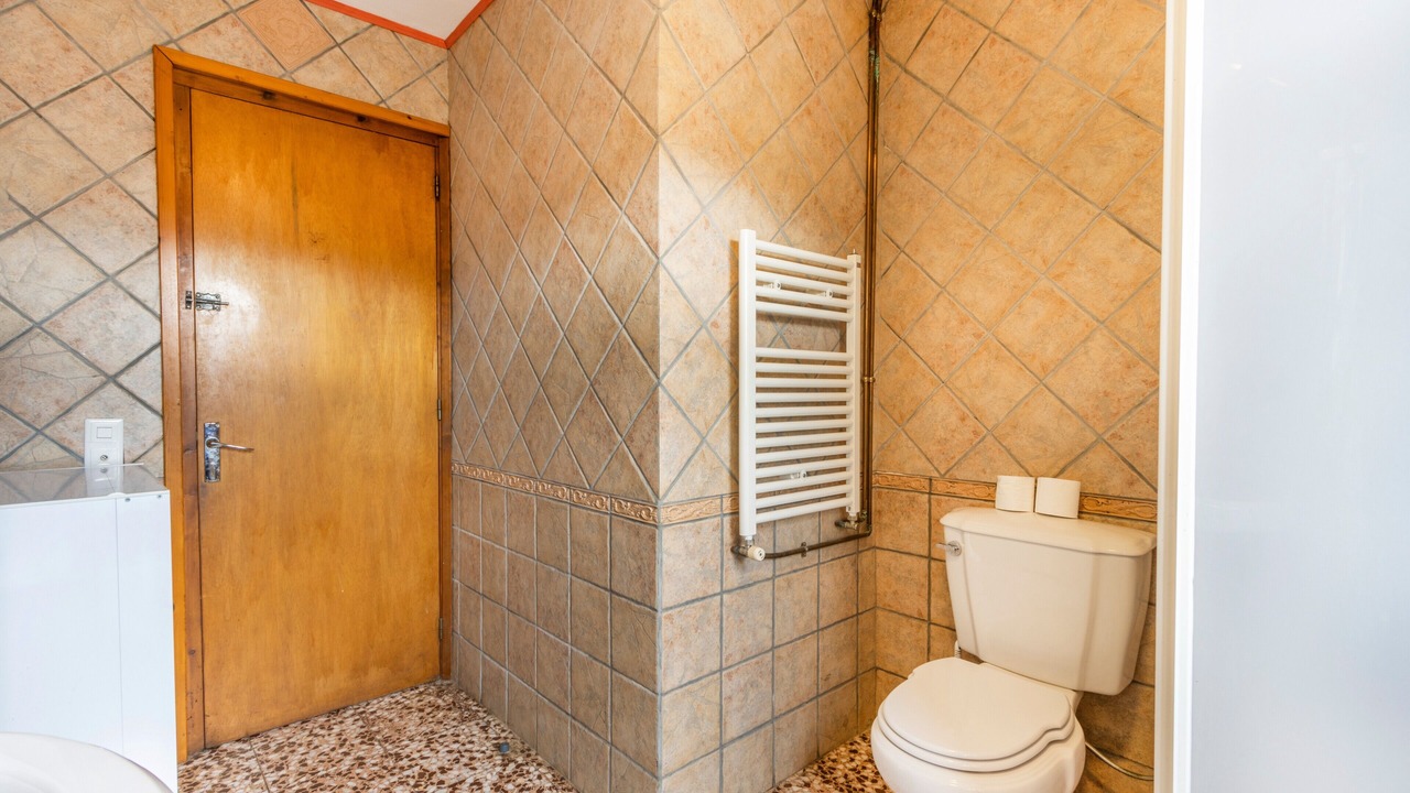 Photo of Bathroom in Montcortes