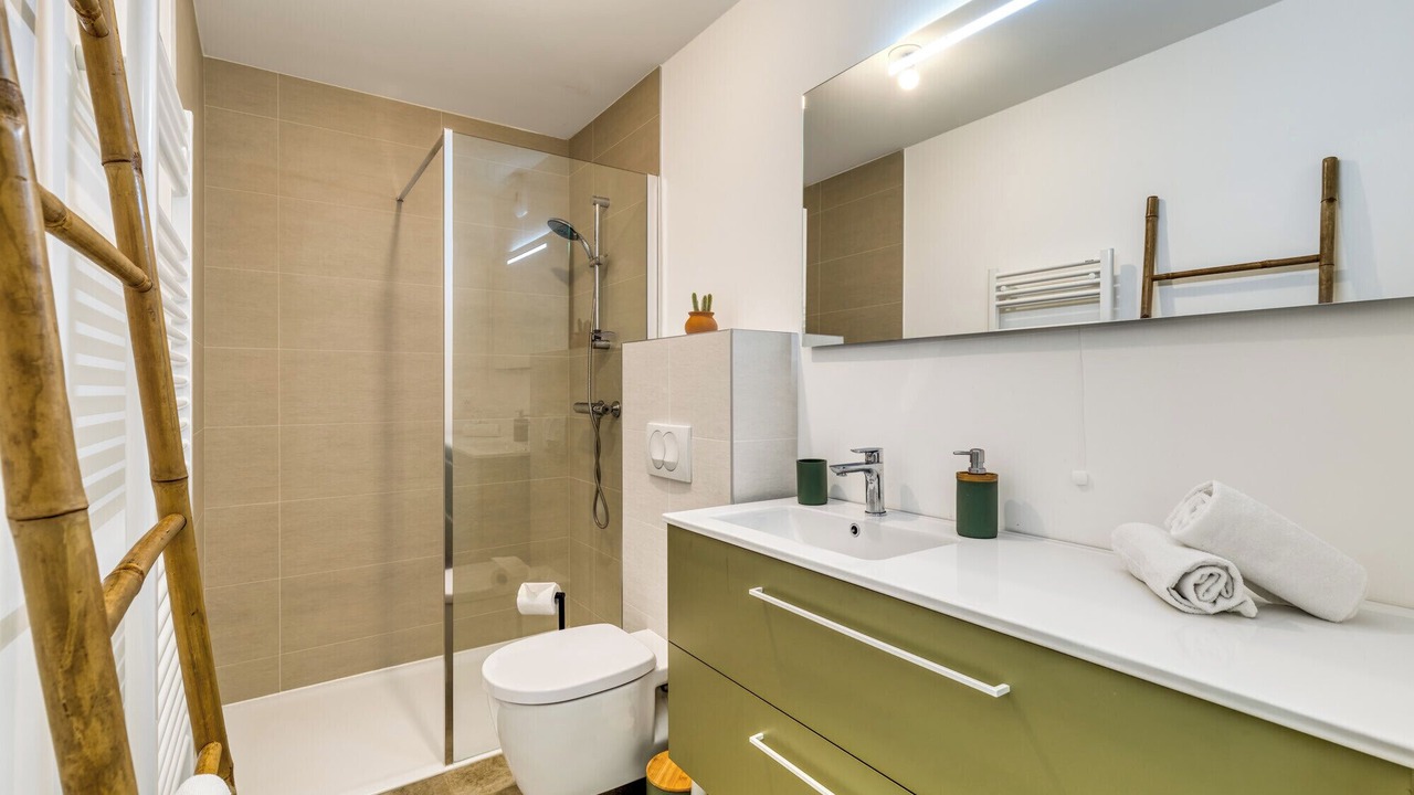 Photo of Bathroom in Duingt