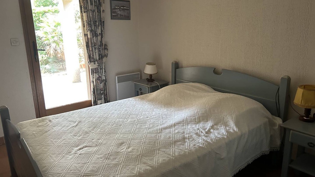 Photo of Bedroom in Bormes-Les-Mimosas